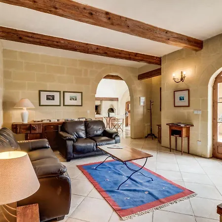 Dar Ta' Tonina - 3 Bedroom With Private Pool & Views Ghasri (Gozo)