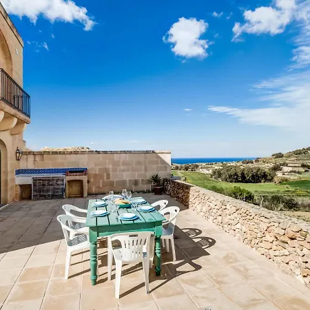 Dar Ta' Tonina - 3 Bedroom With Private Pool & Views Villa